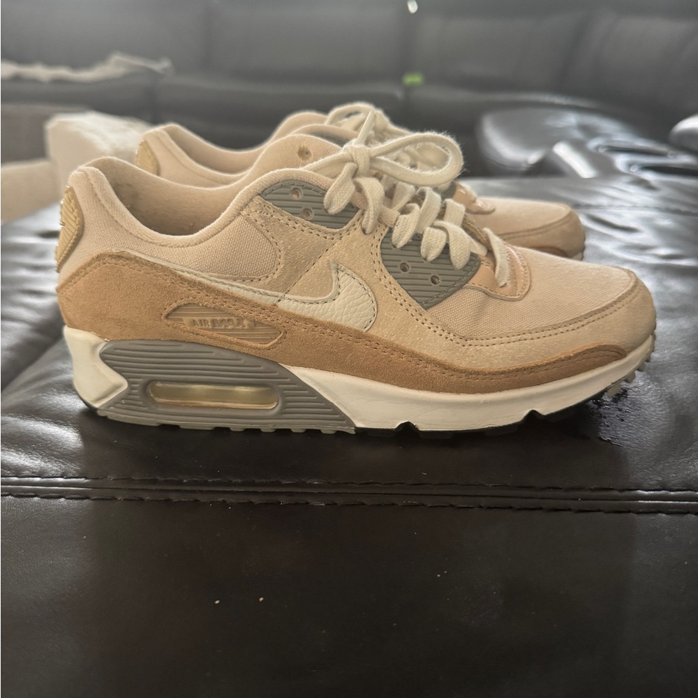 Nike Air Max Tan and Gray Sneakers
